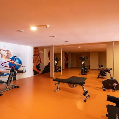 Modern With Pool, Jacuzzi And Gym #1984 *