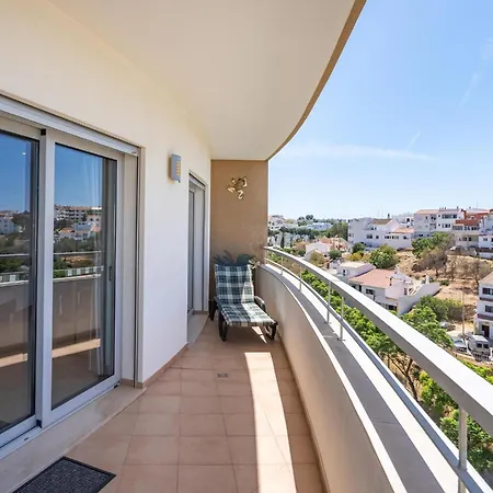 Modern With Pool, Jacuzzi And Gym #1984 Appartement