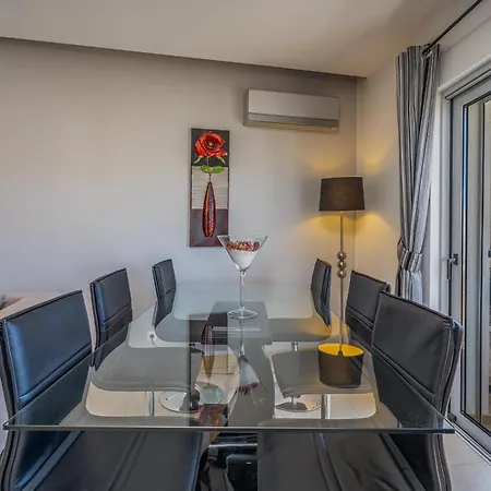 Appartement Modern With Pool, Jacuzzi And Gym #1984 Lagos