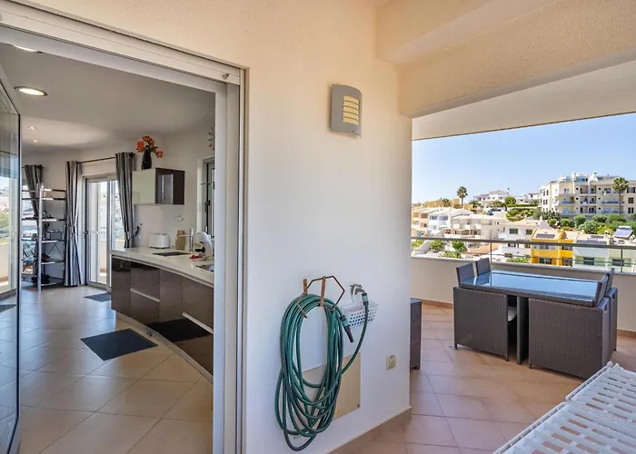 Modern With Pool, Jacuzzi And Gym #1984 *