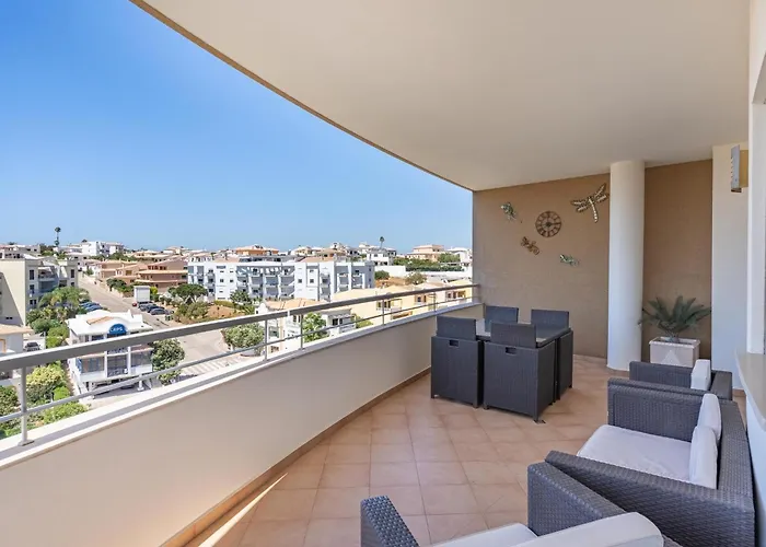 Lägenhet Modern With Pool, Jacuzzi And Gym #1984 Lagos