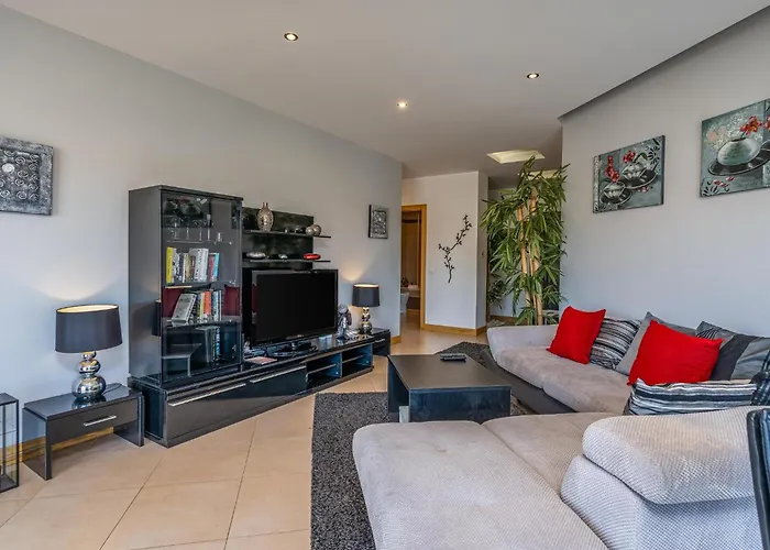 Lägenhet Modern With Pool, Jacuzzi And Gym #1984 *